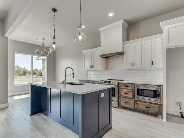 1029 Heritage Hills Dr, Tuttle, OK 73089