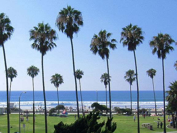 4th image of 8368 Paseo Del Ocaso