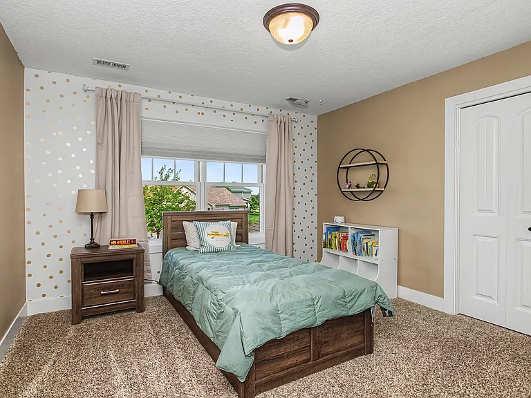 2708 Harrison Rd — Photo 24
