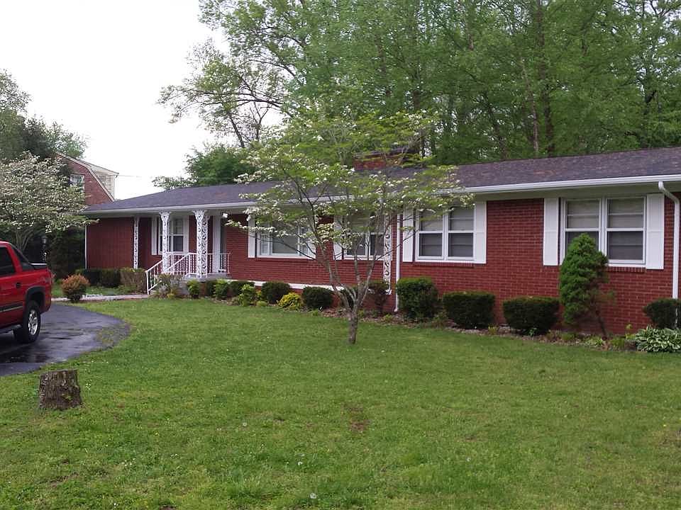 2nd image of 1105 Brookhaven Ave