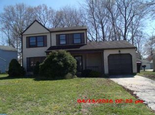 5 Glamis Rd, Blackwood, NJ 08012