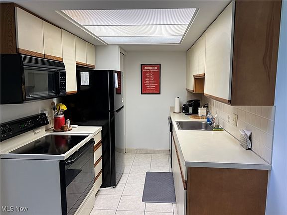 2nd image of 2980 S Bay Dr APT J8