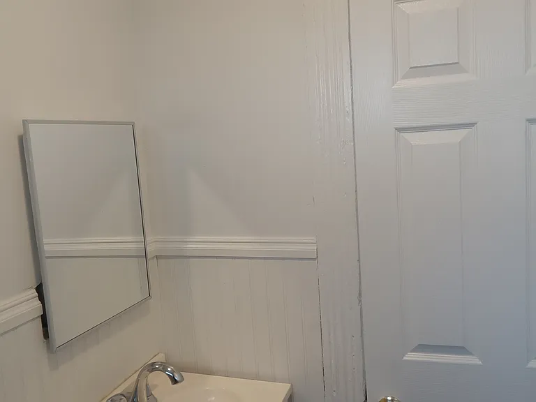 29 E Walnut St #1 — Photo 3