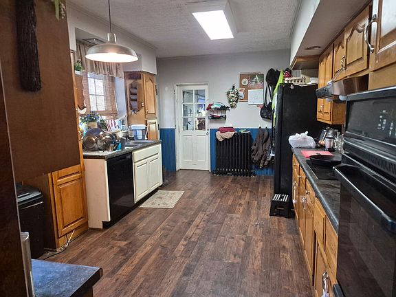 5th image of 1615 N Vermilion St