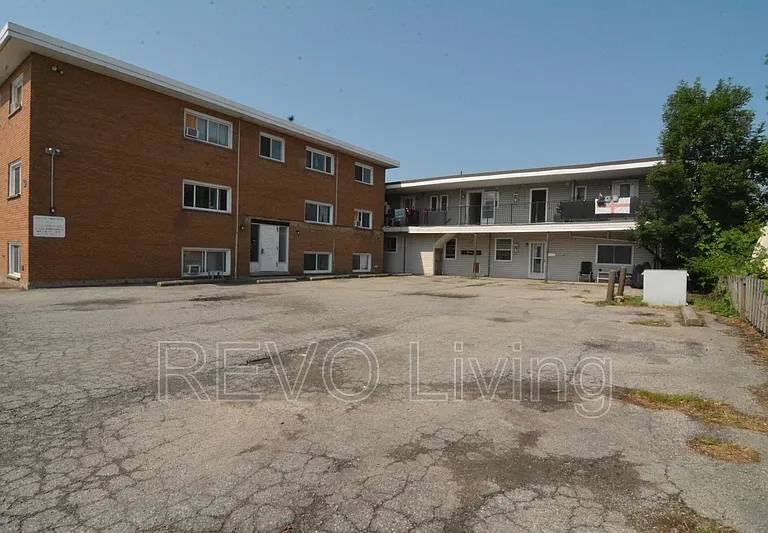 19 Wellington St #B — Photo 10