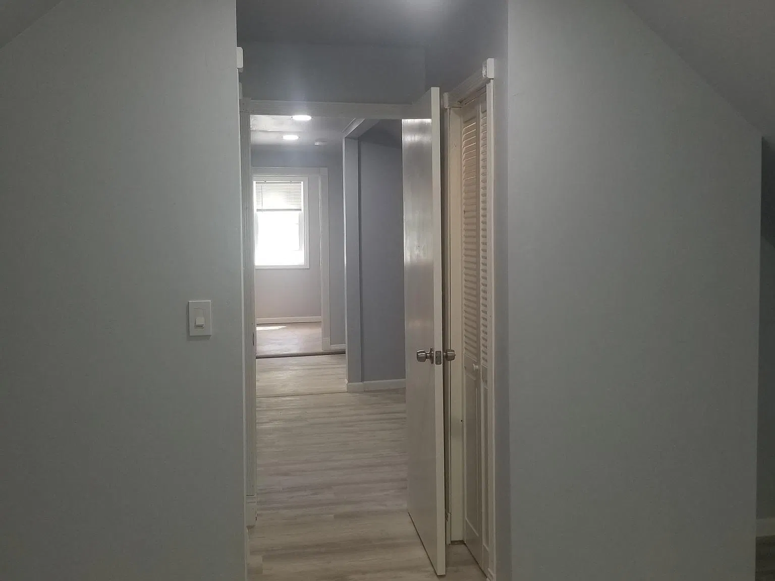 3 bed, 1800 sqft, $2,100 — Photo 3