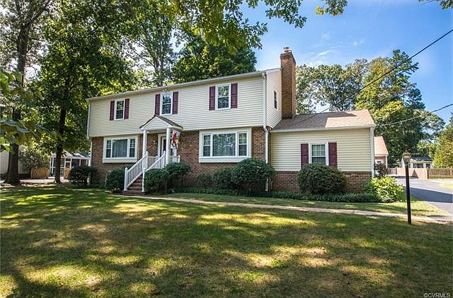 1st image of 2620 Scarsborough Dr