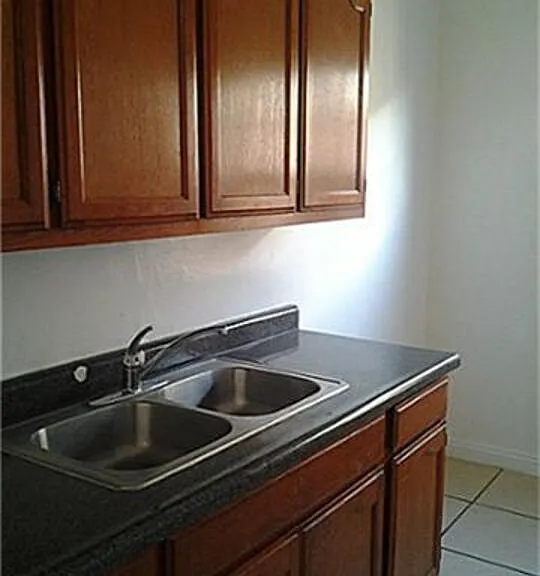 128 S Westmoreland Ave #1 — Photo 4