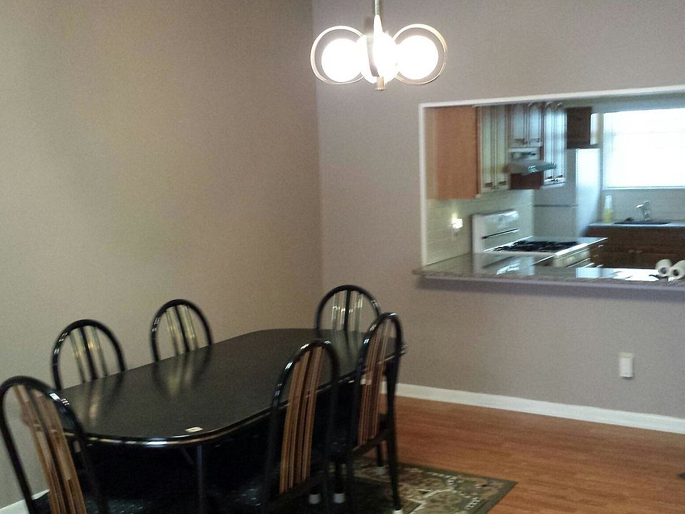 Kitchen /DR
