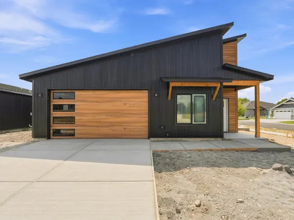 17422 E Maxwell Ave, Spokane Valley, WA 99016
