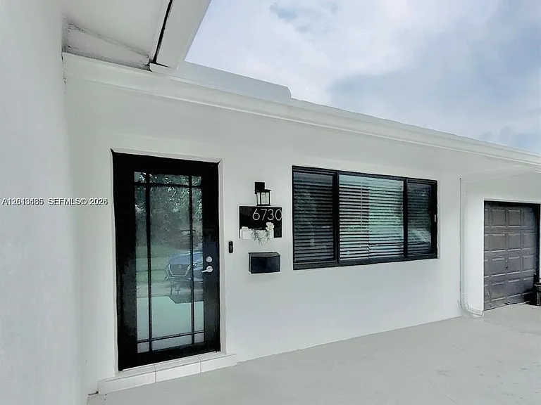 6730 Charleston St — Photo 3