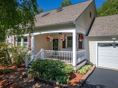 21 Autumn Rd, Medway, MA, 02053