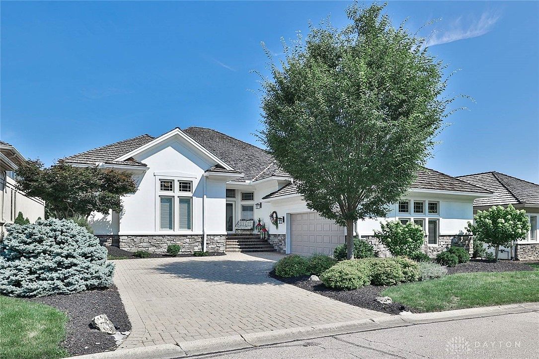 33 Governors Club Dr