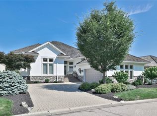 33 Governors Club Dr, Xenia, OH 45385
