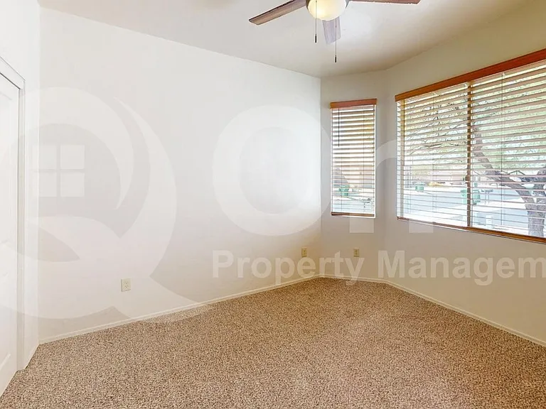 8142 N Peppersauce Dr — Photo 12