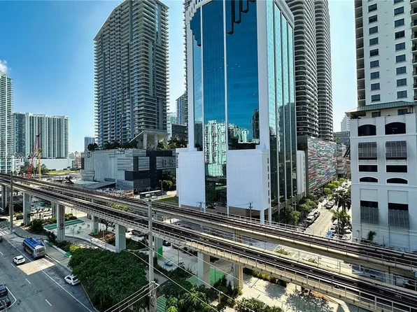 104 SW 9th St APT 1001, Miami, FL 33130