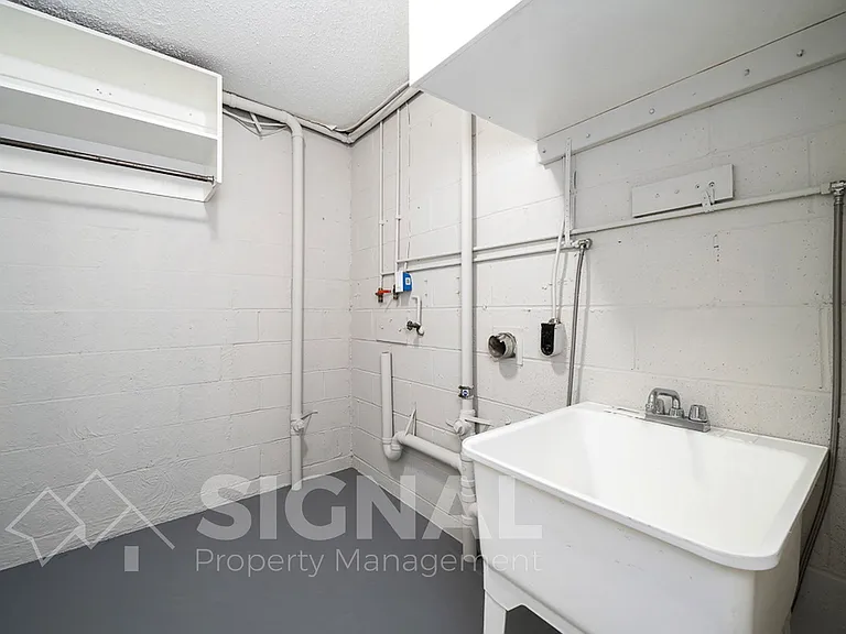 3037 Apple Valley Ln — Photo 24