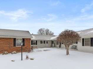 6702 N Wentward Ct #104, Hudsonville, MI 49426