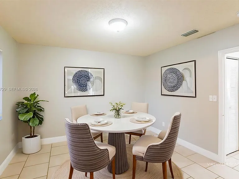 13921 SW 173rd Ter — Photo 7