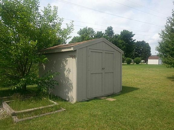 3rd image of 1112 Harvest Dr