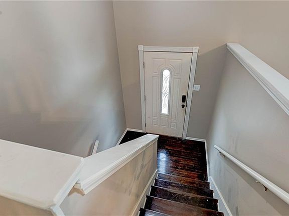 2nd image of 10412 N Baltimore Ave