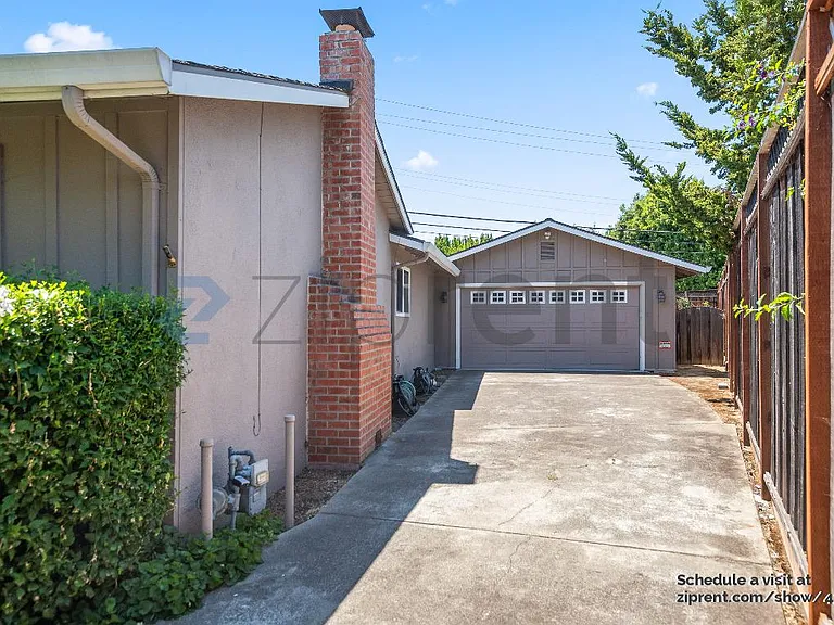 119 Calado Ave — Photo 34