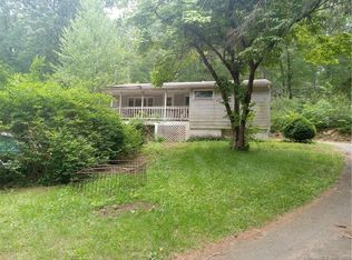 84 Old Cart Rd, Haddam, CT 06438