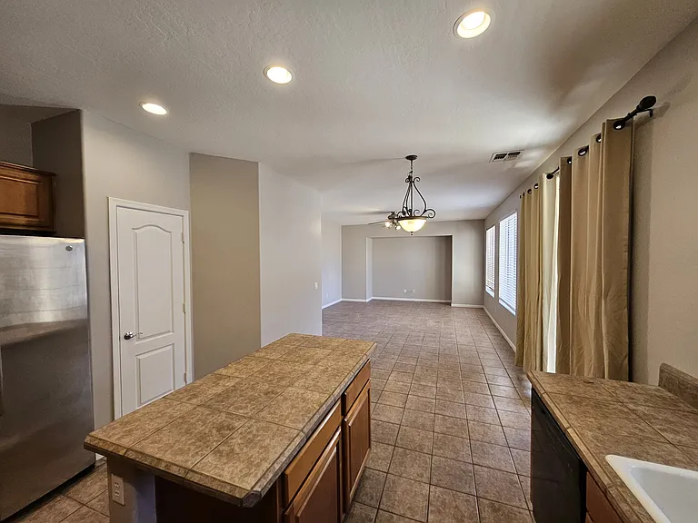 2065 E Hulet Pl — Photo 6
