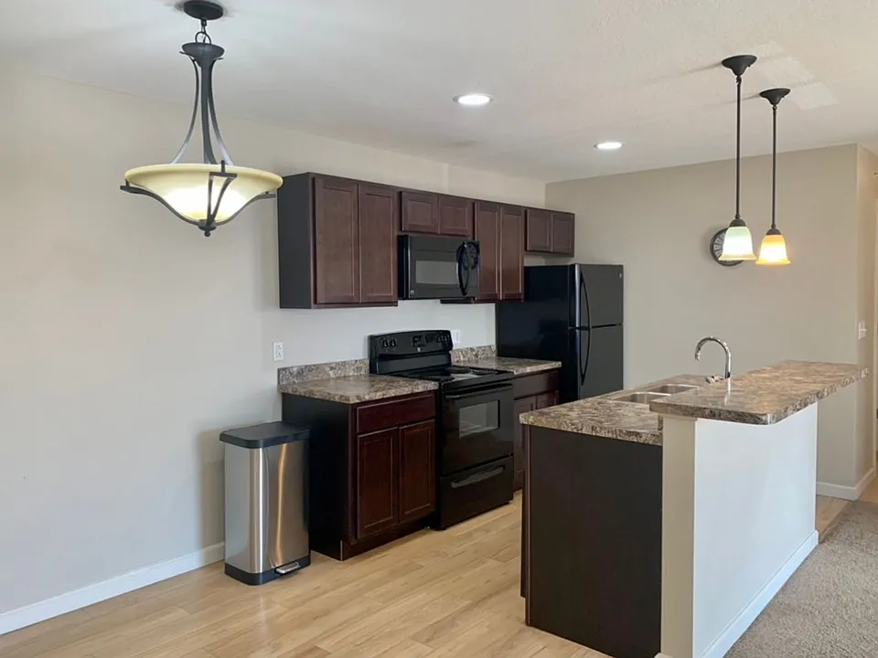 473 Deer Path