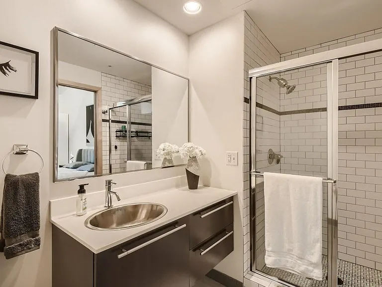 700 Washington Ave N #410 — Photo 19