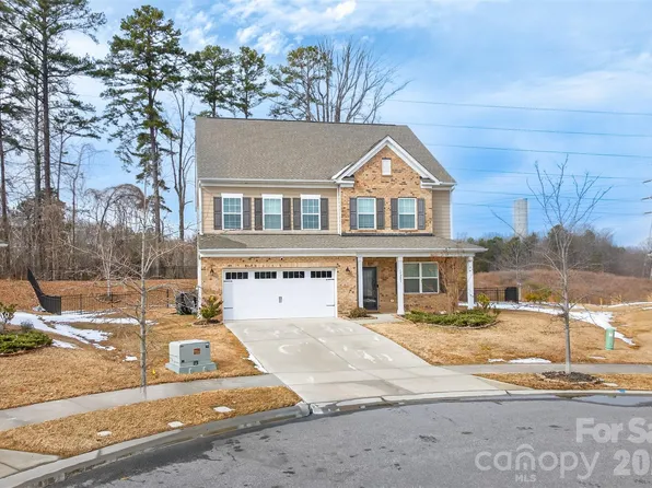 13201 Roderick Dr, Huntersville, NC 28078