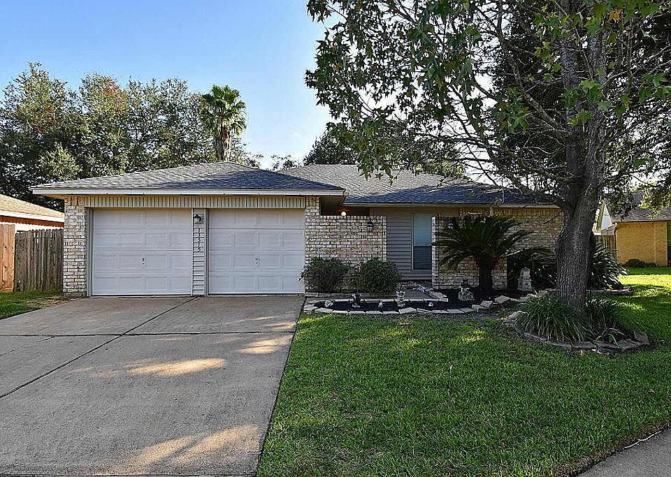 1st image of 13515 Wells River Dr