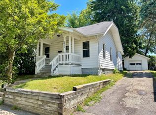 1189 Sawyer Ave, Akron, OH 44310