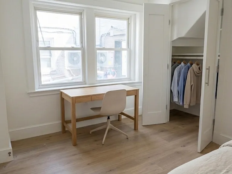 323 Summit Ave #102 — Photo 4