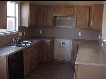 2nd image of 4910 Grasilla Dr