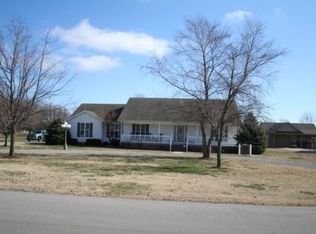 38 Betty Sue Dr, East Prairie, MO 63845