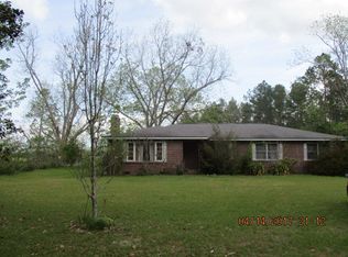 15700 Lanes Bridge Rd, Odum, GA 31555