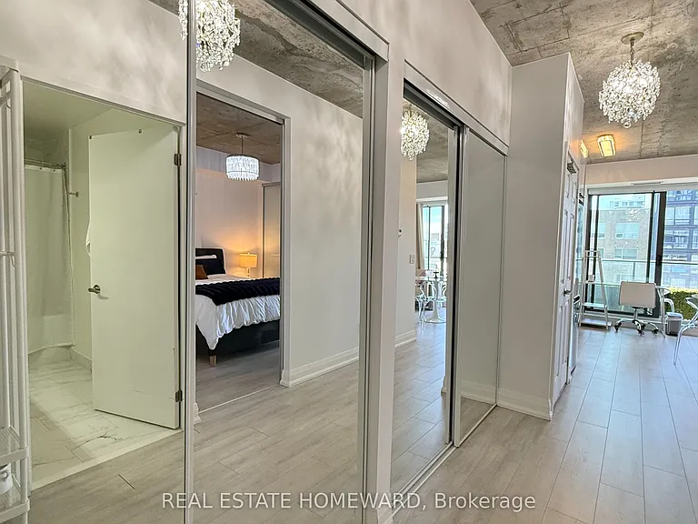 32 Camden St #706 — Photo 22