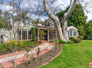 11945 Addison St, Valley Village, CA 91607