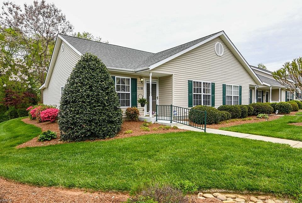 1st image of 110 Wesley Harris Cir