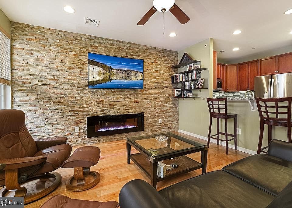 1st image of 29 Brewerytown Ct