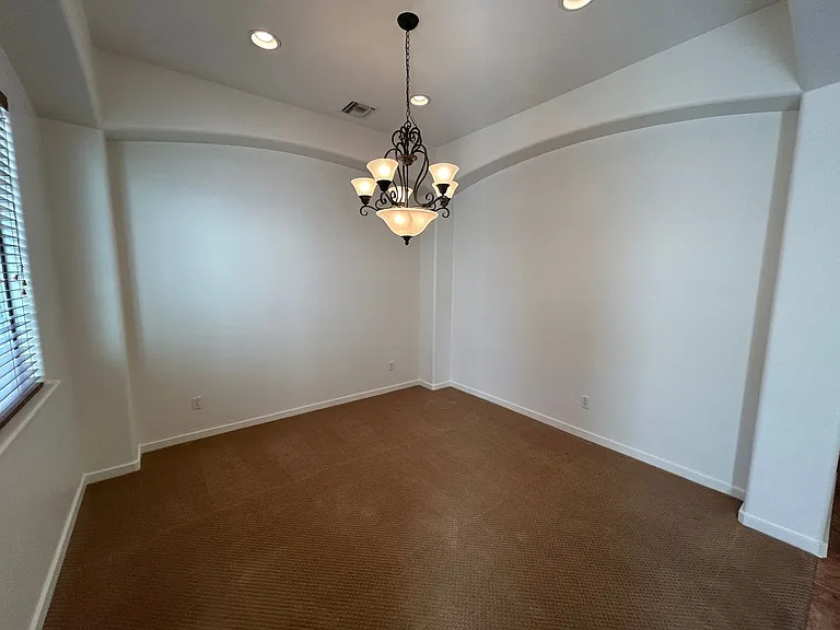 831 W Sycamore Ct — Photo 20