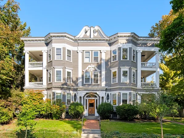 33 Lexington Ave APT 5, Cambridge, MA 02138
