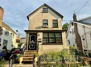15444 13th Ave, Whitestone, NY 11357