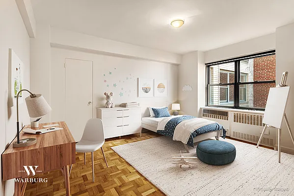 Sold by Coldwell Banker Warburg | media 18