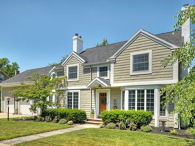 21100 Morewood Pkwy, Rocky River, OH, 44116