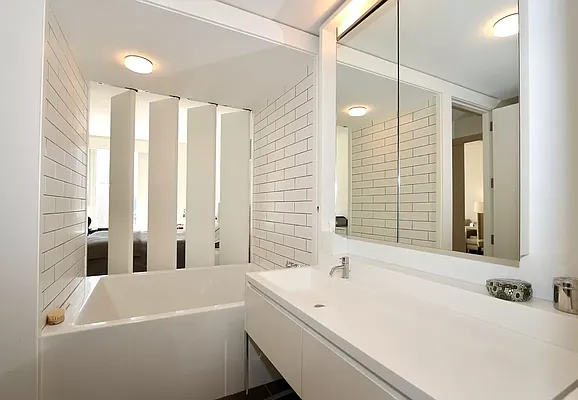 Rented by Compass | media 21