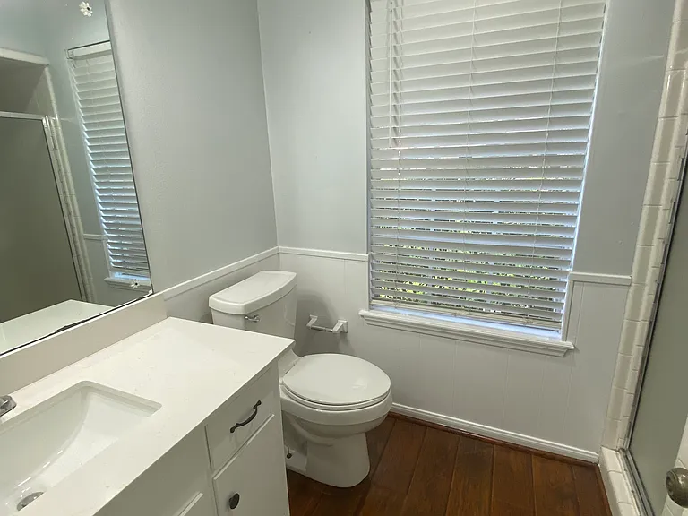 122 Camellia St — Photo 13