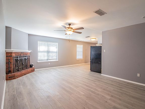 4th image of 6105 7th St