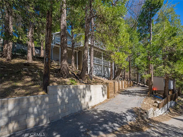 233 Corona Cir — Photo 66